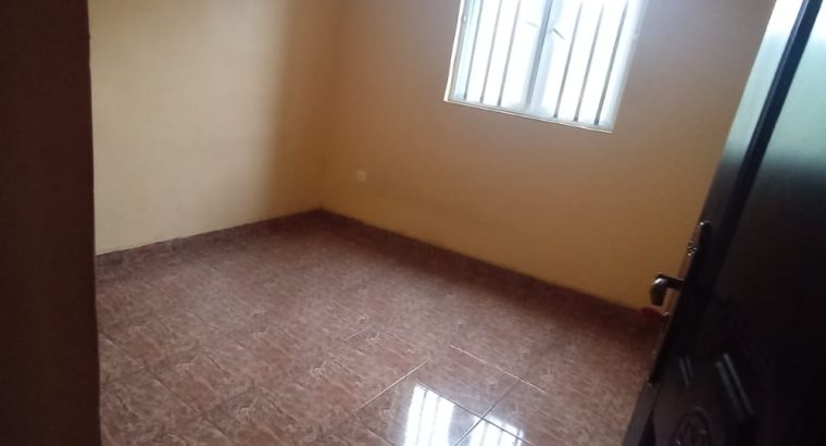 Standard Two bedroom flat at olateju palmgrove rent: 600k p.