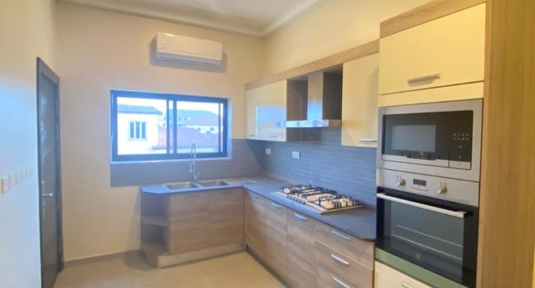 BEAUTIFUL AND CLEAN THREE BEDROOM APARTMENT AT IKOYI